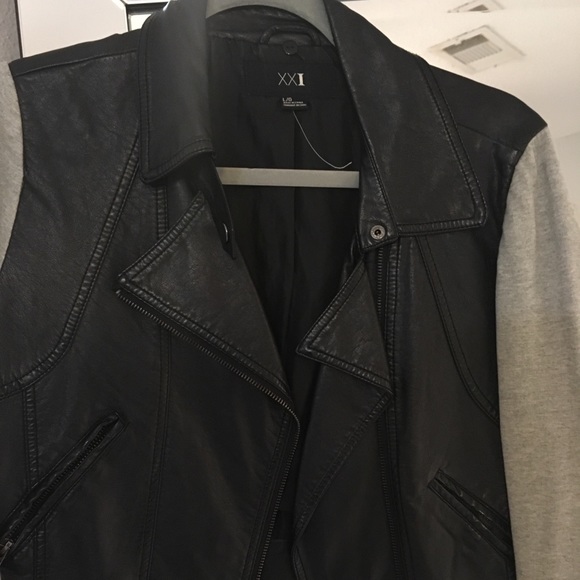 Faux Leather and Sweatshirt Biker Jacket - Picture 2 of 4